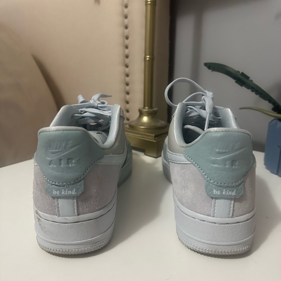 Nike Air Force Women’s Shoes - Picture 6 of 6